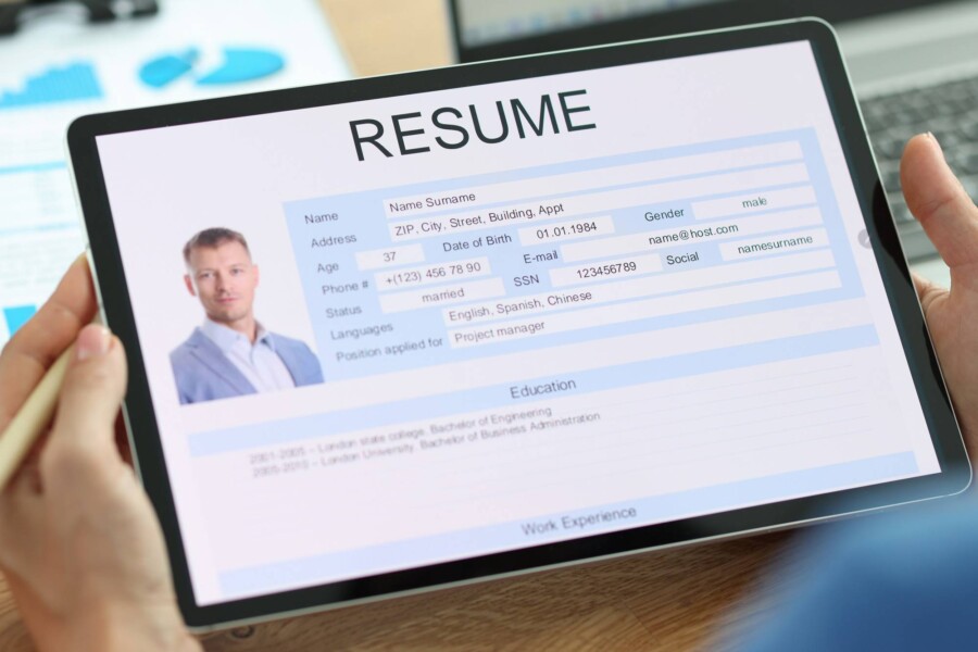Jak napisać podsumowanie CV, które zainteresuje rekrutera?
